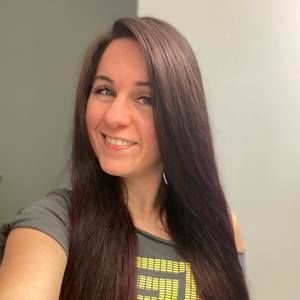 Meet your Posher, Christina